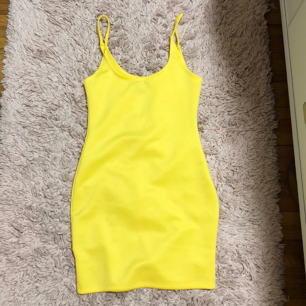 Yellow Body con dress